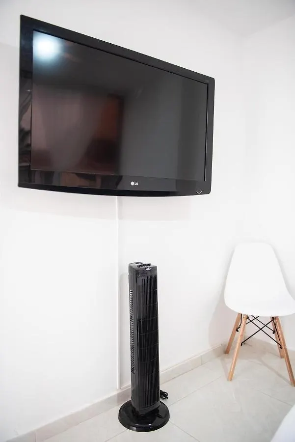 Tu Espacio Privado Encanto En Medellin E 0*,