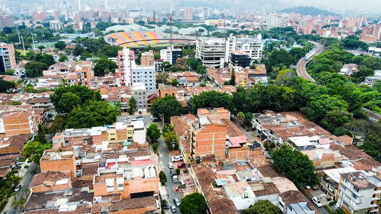Homestay Tu Espacio Privado Encanto En Medellin E