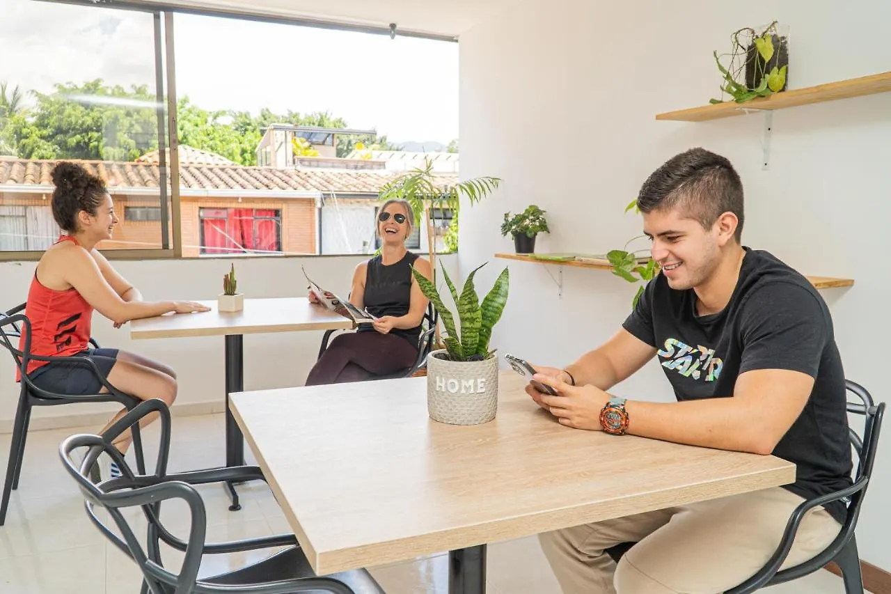 Tu Espacio Privado Encanto En Medellin E Homestay